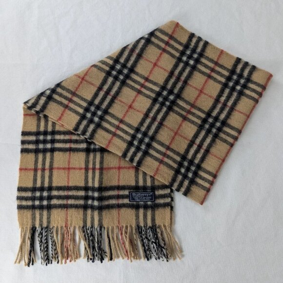Burberry Classic Unisex Scarf Beige – Used – Soft Cashmere – Designer Fashion - Picture 1 of 7